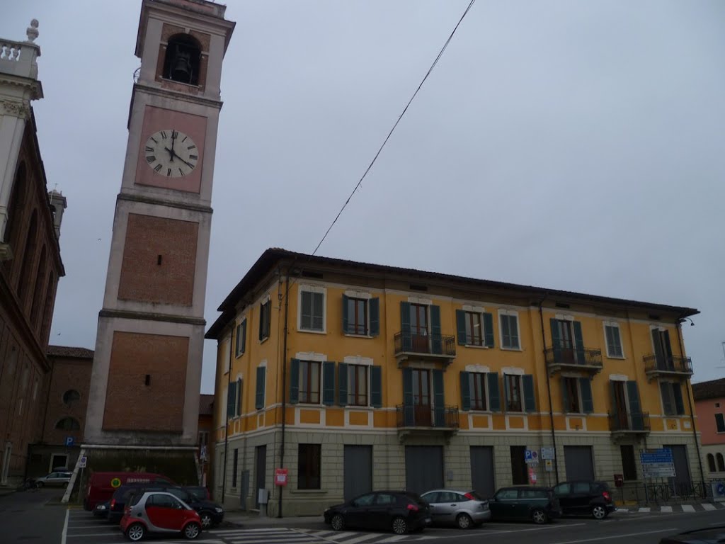 Torre civivca e palazzo comunale Leno